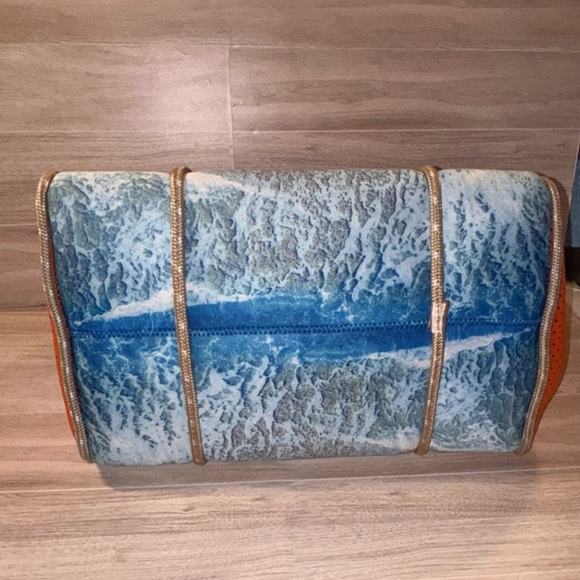 Ah•Dorned Lightweight Water Resistant Neoprene Bag - Picture 7 of 9